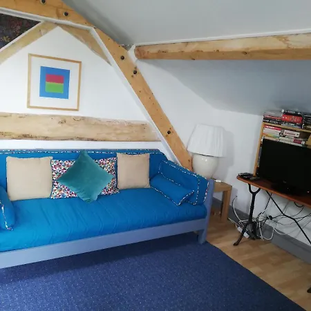 Le Buguet Apartment